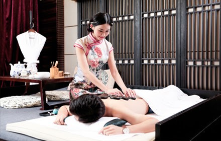 Kimono Ritual (Japanese Shiatsu)